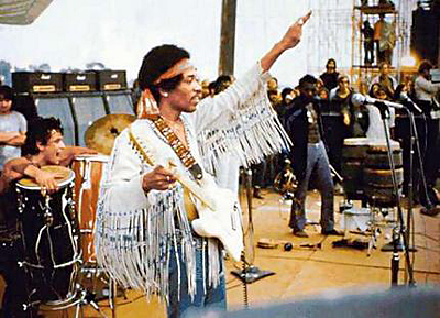 Jimi-Hendrix-Woodstock