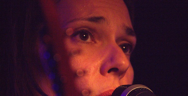 Laetitia Sadier (Sala BeCool, Barcelona, 14-03-2013) Laetitia Sadier (Sala BeCool, Barcelona, 14-03-2013)