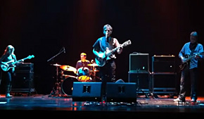 Dean-Wareham-Play-Galaxie-5