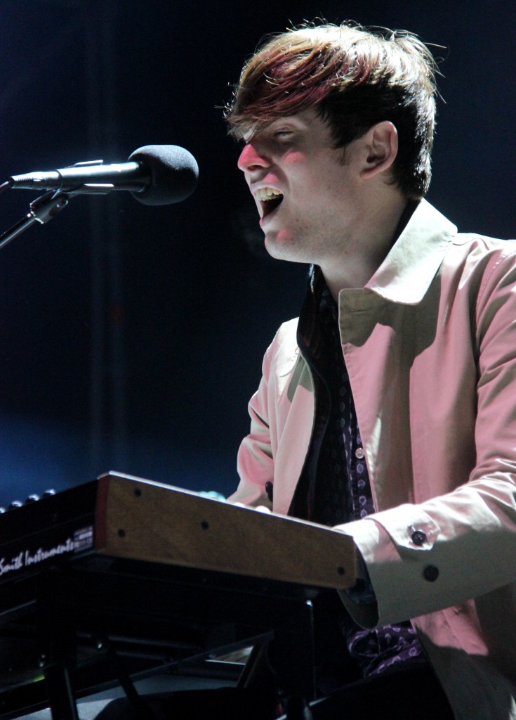 1James Blake (69)rETp