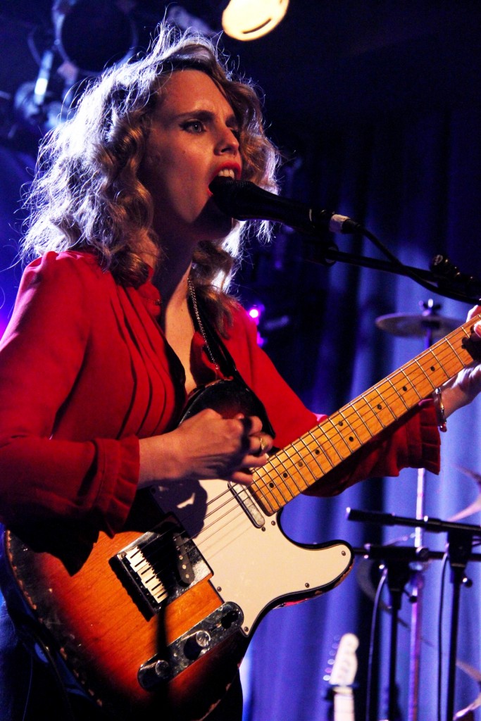 Anna Calvi (158)RetP